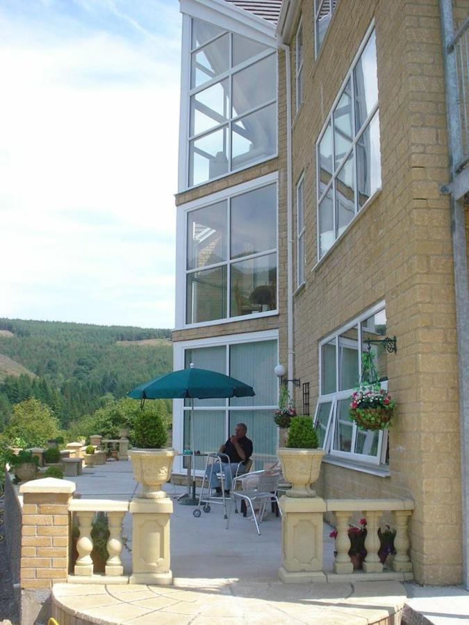 Rowan House Bed Breakfast Main House & Self Contained Self Catering Apartment Cymmer ภายนอก รูปภาพ