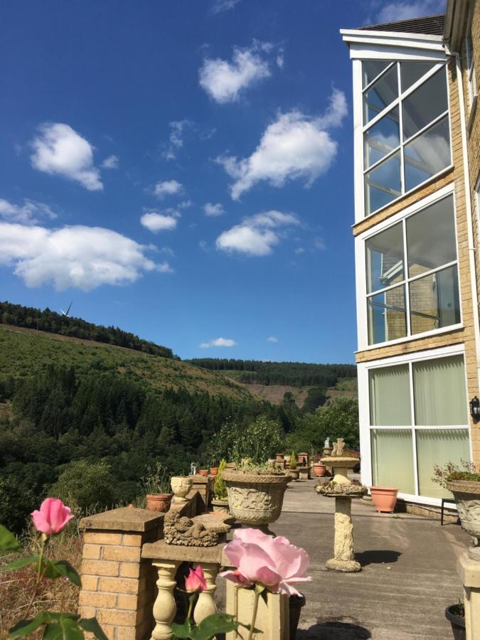 Rowan House Bed Breakfast Main House & Self Contained Self Catering Apartment Cymmer ภายนอก รูปภาพ