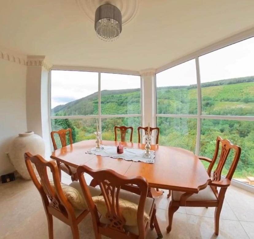 Rowan House Bed Breakfast Main House & Self Contained Self Catering Apartment Cymmer ภายนอก รูปภาพ