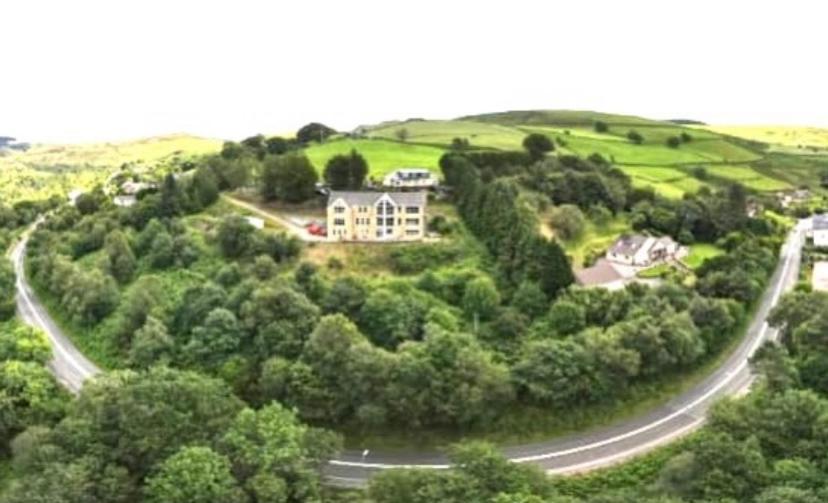 Rowan House Bed Breakfast Main House & Self Contained Self Catering Apartment Cymmer ภายนอก รูปภาพ