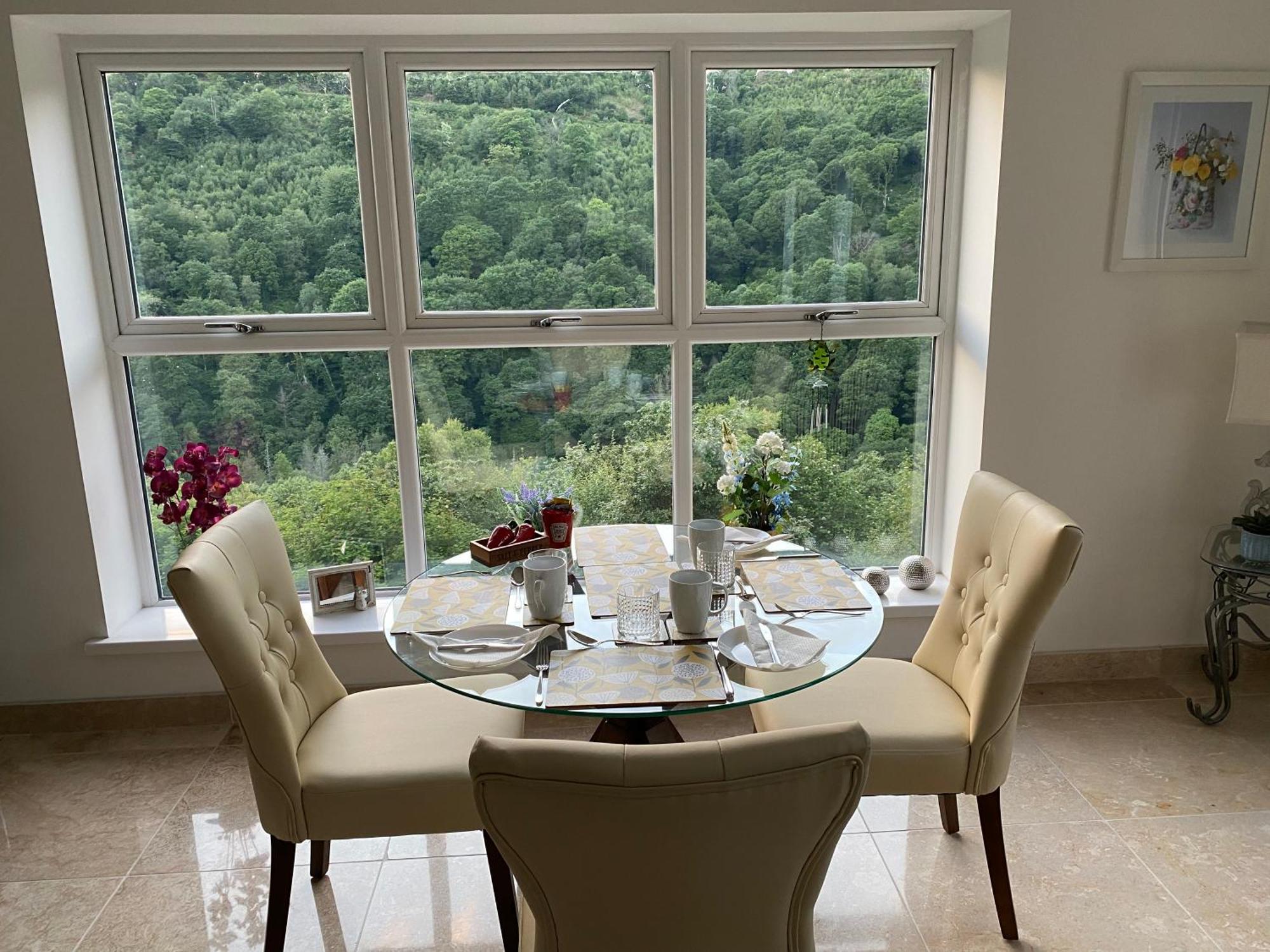 Rowan House Bed Breakfast Main House & Self Contained Self Catering Apartment Cymmer ภายนอก รูปภาพ